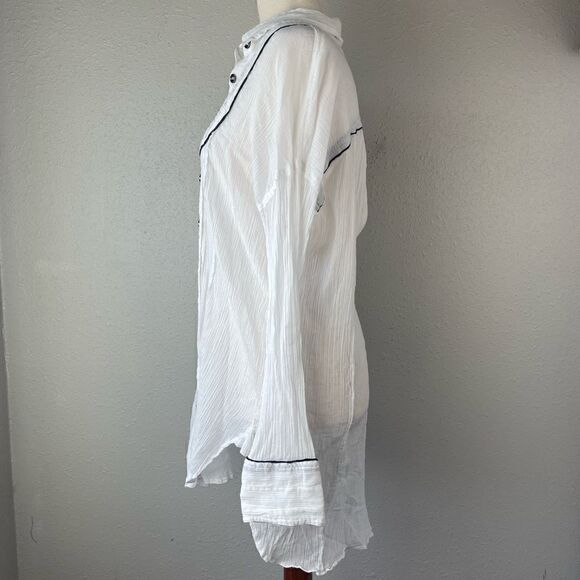 NWOT We The Free Button Down Shirt Size M - Picture 4 of 9